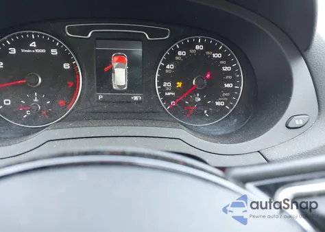 2015 Audi Q3 2.0T Premium Plus из США, поврежденный, VIN WA1EFCFS7FR011946